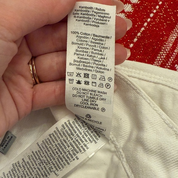 3/$25✨Women's White Denim Shorts Vero Moda - Picture 8 of 8